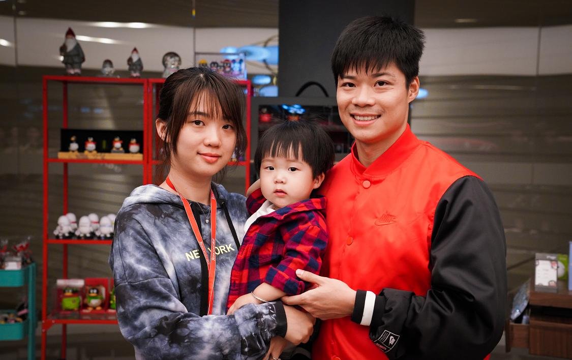 你知道关于苏炳添和妻子的爱情故事吗？