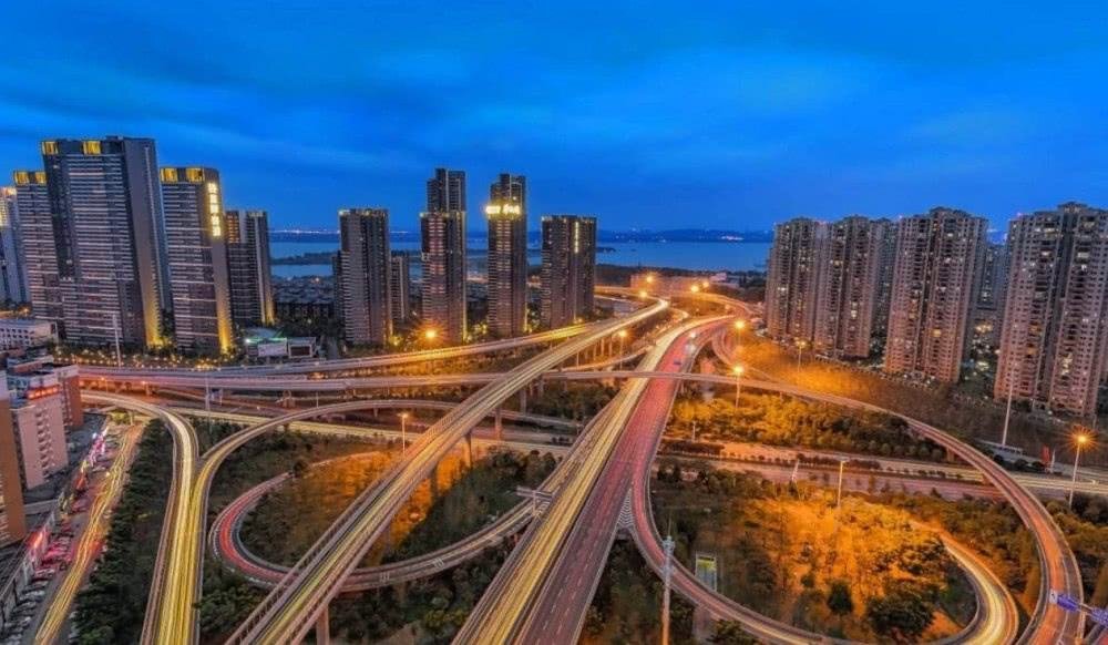中疾控专家吴尊友谈秋冬疫情，疫情会在冬季卷土重来吗？