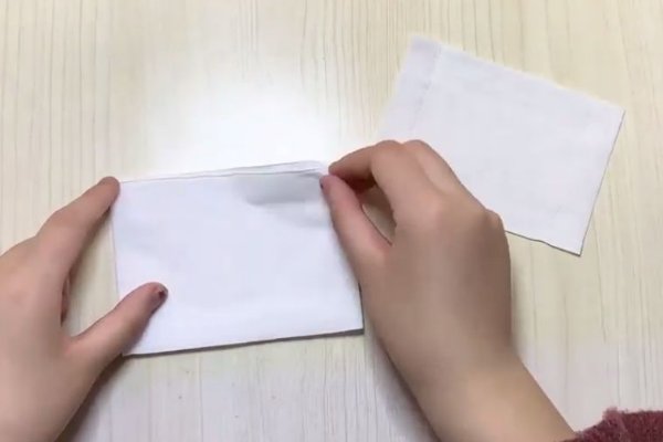 怎么折扫墓时用的小白花？