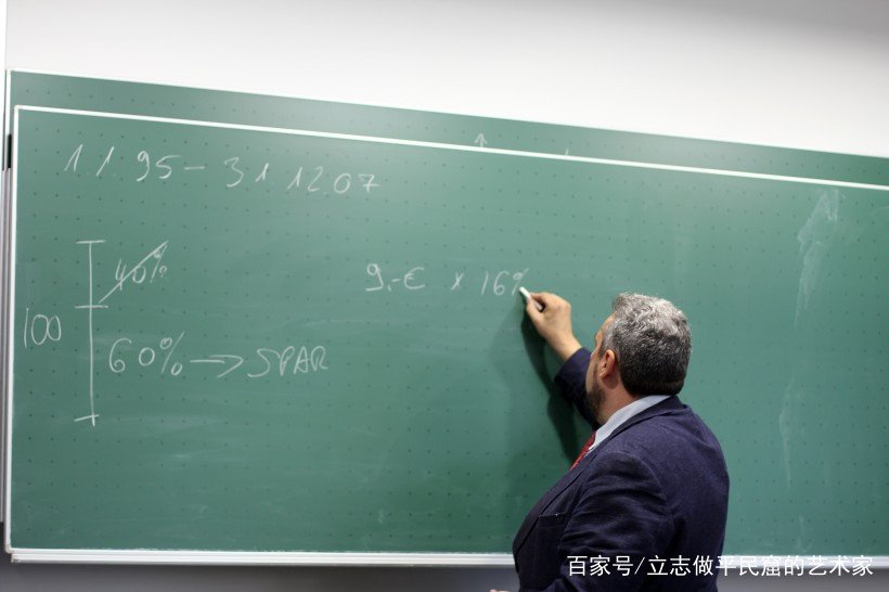 委员建议提升中小学男教师比例,为何中小学男教师普遍较少?