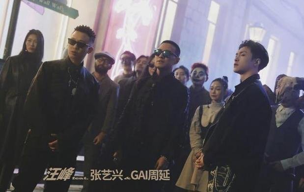 汪峰发布新歌《没有人在乎》,对此你怎么看?
