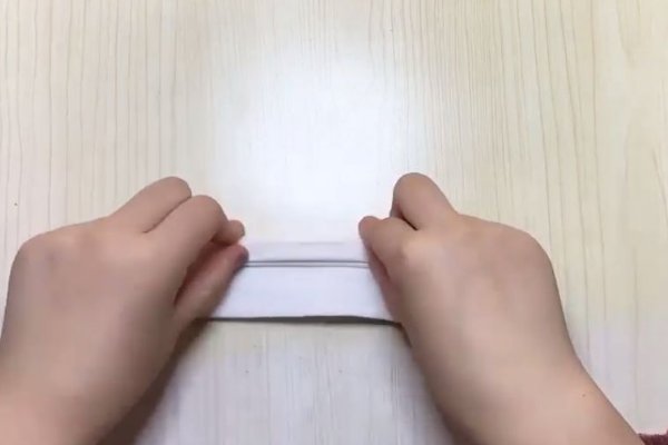 怎么折扫墓时用的小白花？