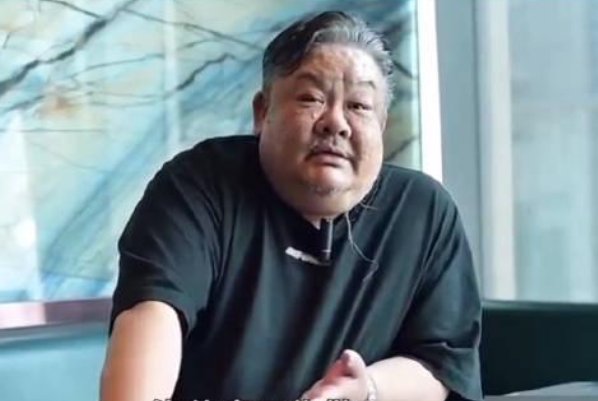 林雪演戏被喂烂提子,演员演戏真的要如此较真吗?