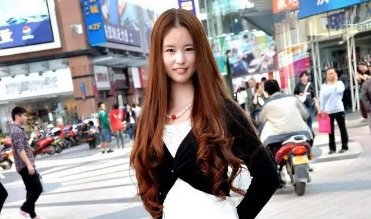 乐嘉的三妻三子老婆个个赛西施,她小女儿怎么样?