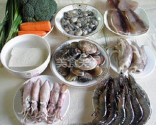 海鲜火锅的做法 海鲜小火锅怎么做 海鲜火
