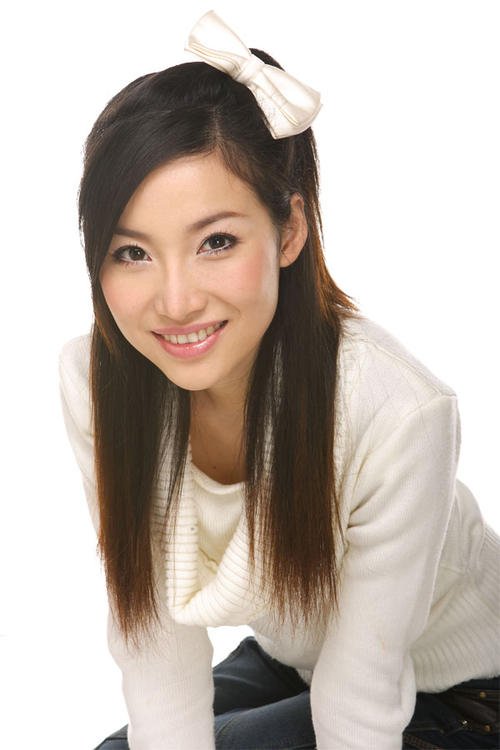 拳击比赛举牌女郎能挣多少钱？