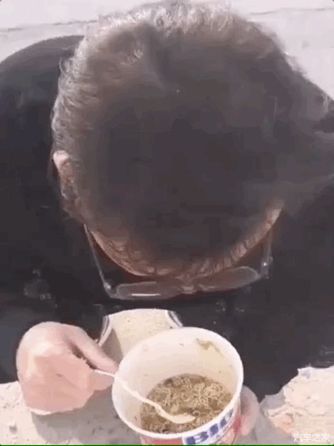 车友会防疫战：要有经常吃泡面的准备！