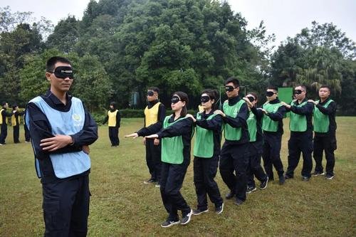 3000多学生课间操玩真人版贪吃蛇,贪吃蛇的游戏规则是什么?