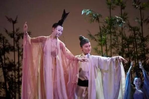 凉风有信秋月无边是什么意思，表达的是什么的情怀