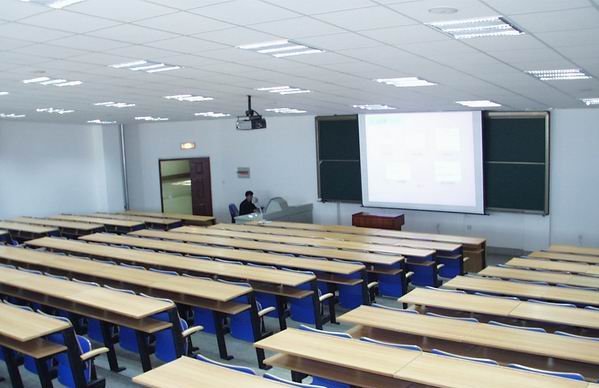 帮忙找一下山西大学商务学院的（近几年）的舞蹈文化和专业分数线吧，我是山西考生