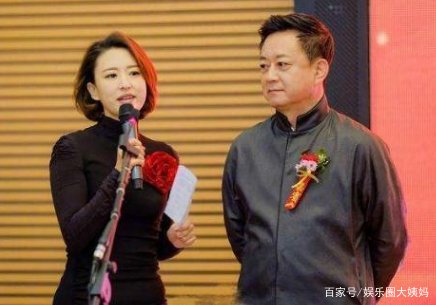 她曾是央视主持人，正红时嫁给了富豪，如今生活幸福，她是谁？