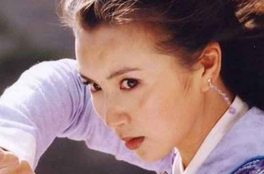 胡军版天龙八部罕见花絮，19岁蒋欣甜美，24岁刘涛颜值怎样？