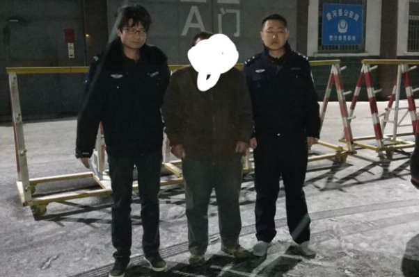 逃犯自首求先领证结婚,民警当证婚人,你支持这种做法吗?