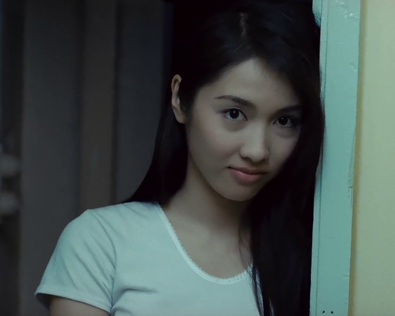 李嘉欣和黎姿，两位大美人又同框了，你觉得谁的颜值更胜一筹？