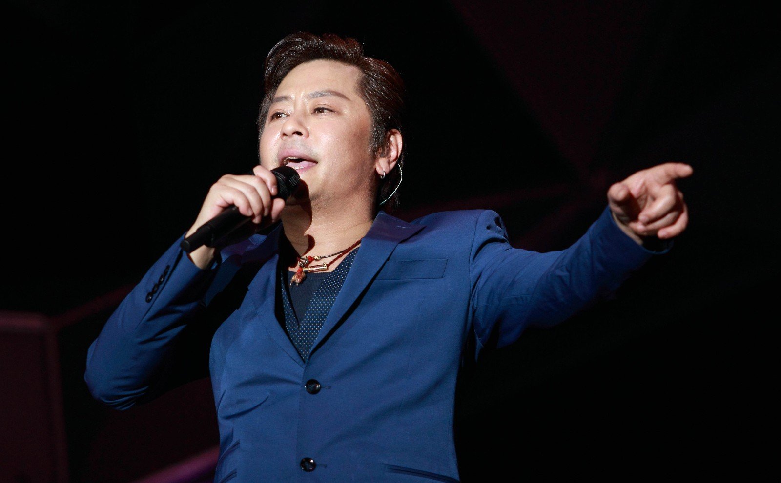 王杰的一场游戏一场梦这首歌有什么含义？