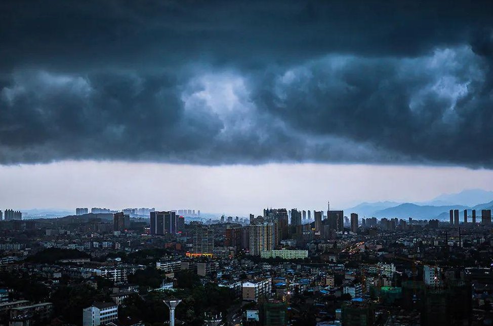 河南暴雨现在导致了多少损失？
