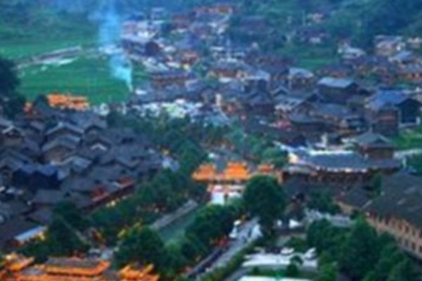 去贵州旅游5日游怎么报团？