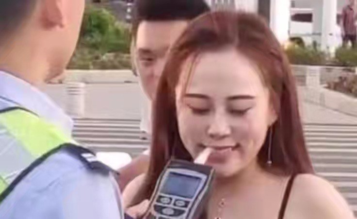 广东潮州一女子骑电动车不幸身亡，她到底经历了什么？