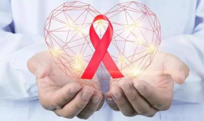 有人故意针扎路人传播艾滋病，属于违法行为吗？