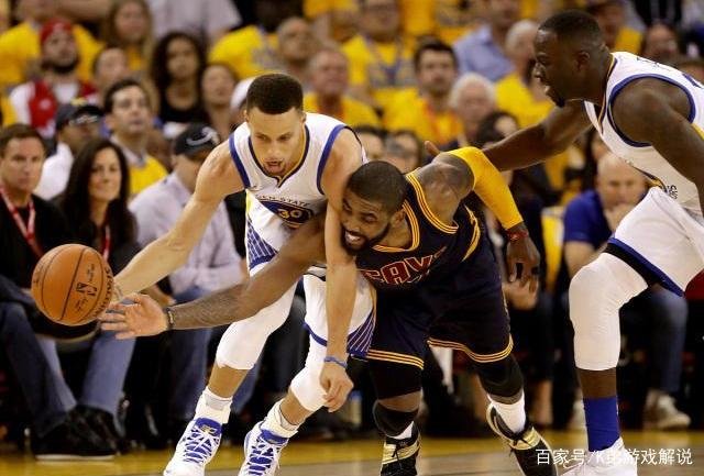 17总决赛库里场均26.8分9.4助，总决赛MVP杜兰特什么数据？