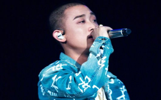 带有秀字的歌词,请帮忙.