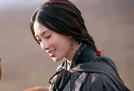 演员林志玲出生年月