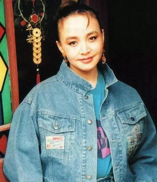 25岁时的宋丹丹旧照曝光，年轻的她有多美？