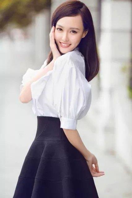 唐嫣演唱的《好久不见》歌词是什么？