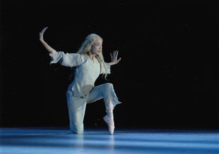 日本苗蕾舞艺术家去世，他究竟是因何而死的？