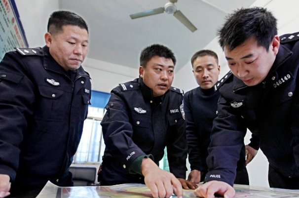 河南安阳狗咬人事件牵出旧案，这具体是怎么回事？