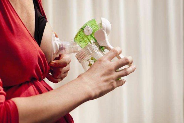 奶太多总是涨奶怎么办