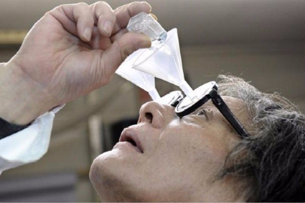 眼药水怎么滴才是最正确的?