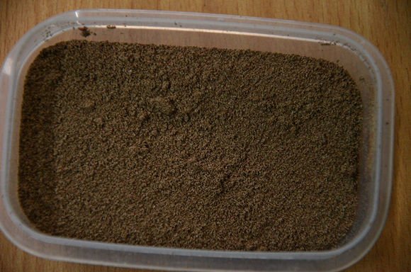 丰年虾卵怎么卵化喂鱼？