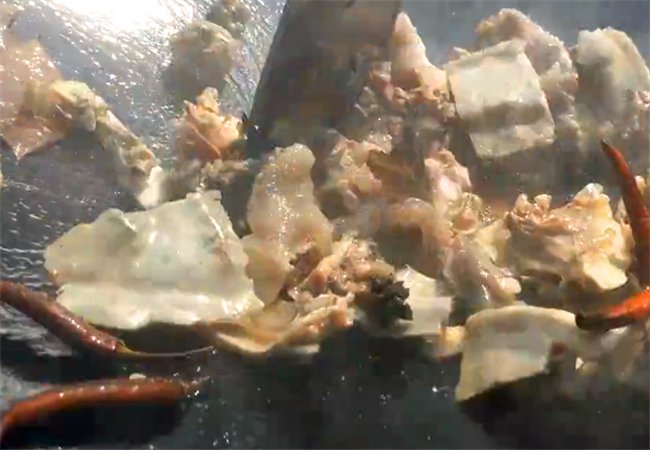 巴西红耳龟可以吃吗，要怎么做啊