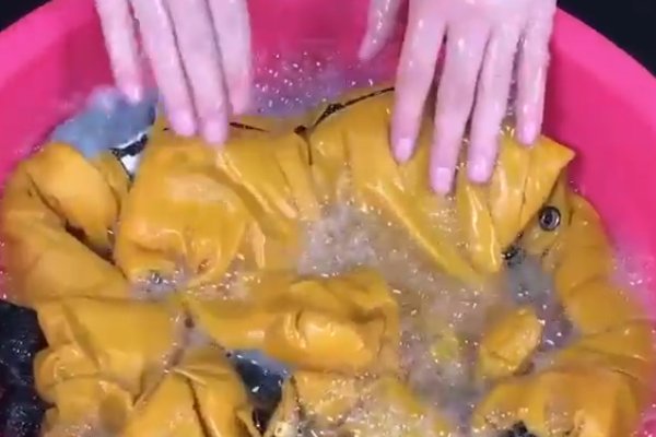 皮羽绒服如何打理
