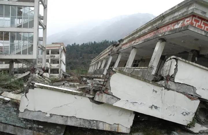 四川泸定6.8级地震已致93人遇难，救援工作进行的如何？