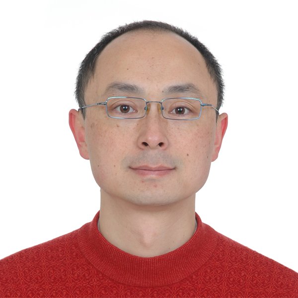 张毅的个人介绍