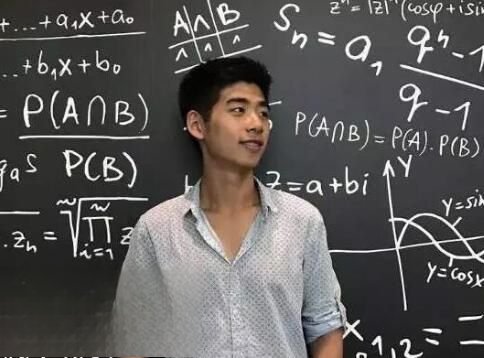 何超盈未婚夫是谁 何超盈和未婚夫怎么认识的