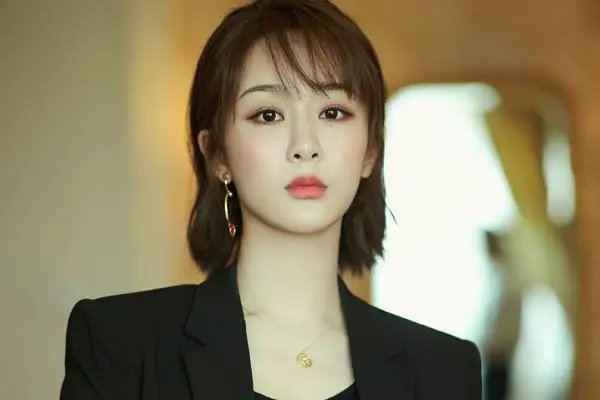杨紫谷爱凌互关,两人之间出现了哪些梦幻联动?