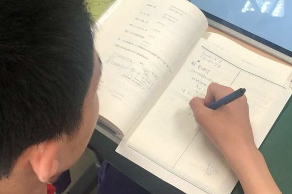 100道二元一次方程组题带答案