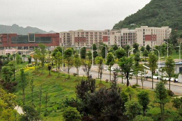 贵阳十大汽修学校