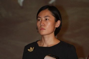 曾骂其是“最不要脸女演员”， 窦唯前妻高原与江一燕究竟有着怎样的恩怨？