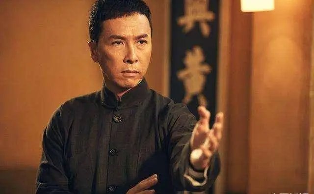 甄子丹年龄