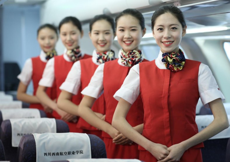 空乘专业艺考好考吗
