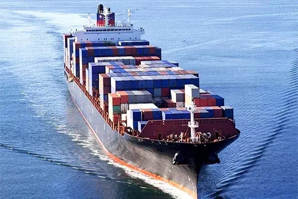 海运价格一度下跌60%，船企年赚千亿的时代要落幕了？