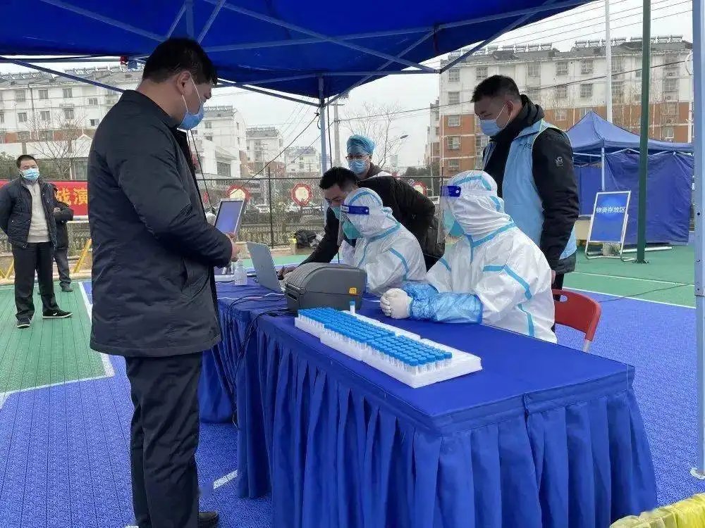 北京3地升级高风险1地中风险，当地不同风险区管控有何区别？