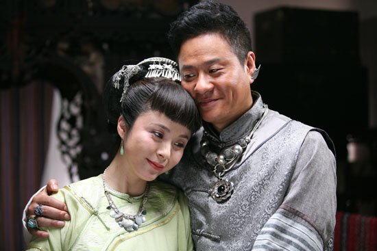 娱乐圈藏得最深的夫妻，从“父女”变“夫妻”，观众都没认出来，他们是谁？