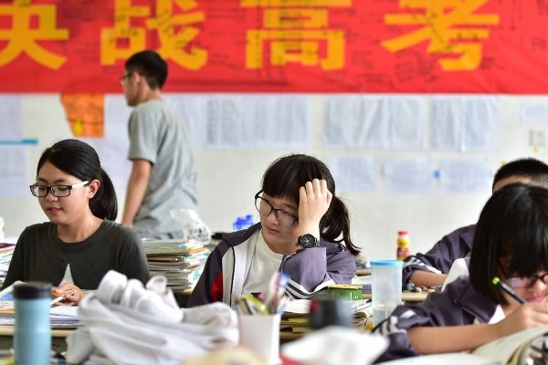 2021湖南一本分数线