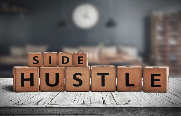hustle这个词在英语里到底是什么意思?