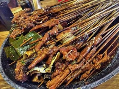 开一家串串店的流程，越详细越好，，